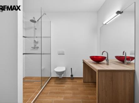 Skutečný stav | Prodej - hotel, 1 978 m²