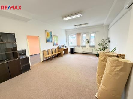 img-6743.jpeg | Prodej - kanceláře, 54 m²