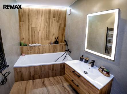 +420 604 191 744 I denisa.myslivcova@re-max.cz | Prodej bytu, 3+1, 67 m²