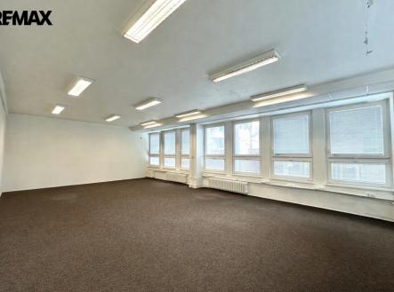 2892a3e5-7ac7-4ee7-bc61-e30d14a25ab0.png | Pronájem - kanceláře, 78 m²