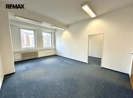 img-1230.jpeg | Pronájem - kanceláře, 44 m²