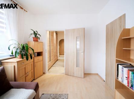 +420 776 335 999, ladislav.urbancik@re-max.cz | Prodej bytu, 3+1, 75 m²