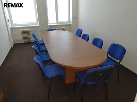 20200615-093837-resized.jpg | Pronájem - kanceláře, 18 m²