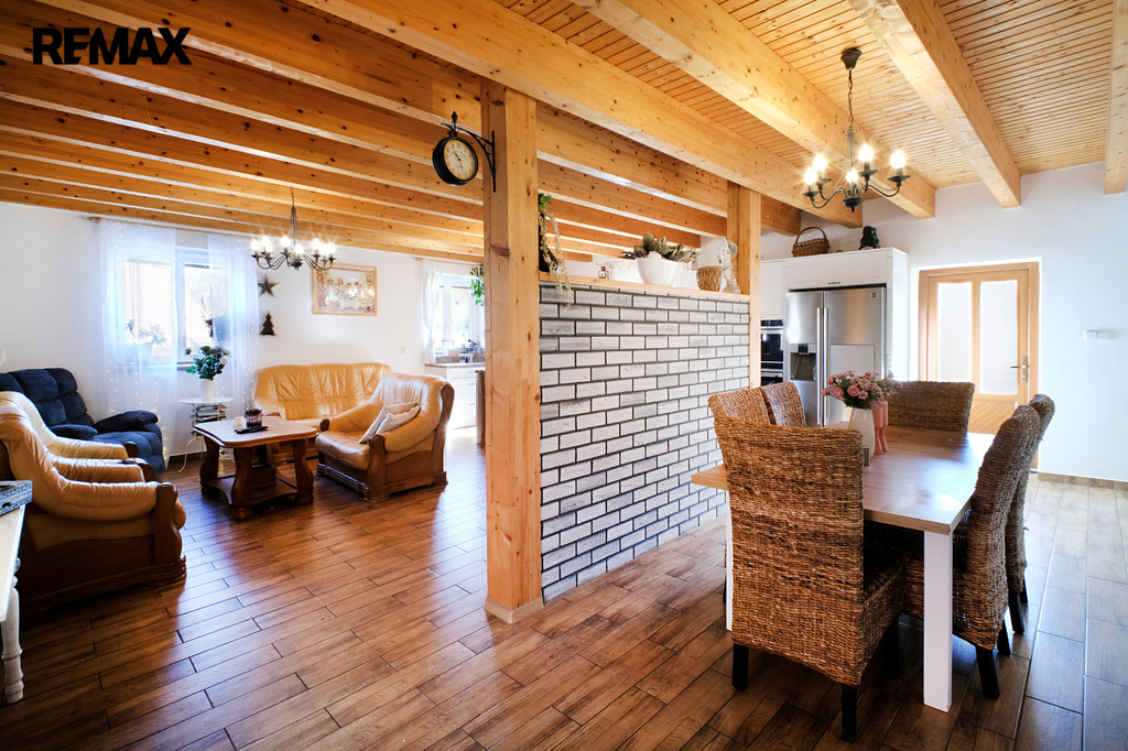 Denisa Myslivcová / 604 191 744