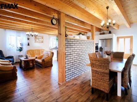 Denisa Myslivcová / 604 191 744 | Prodej - dům/vila, 253 m²