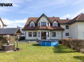 Prodej - dům/vila, 302 m²