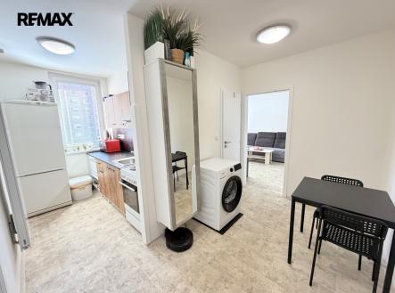 img-7990.jpeg | Pronájem bytu, 2+1, 43 m²