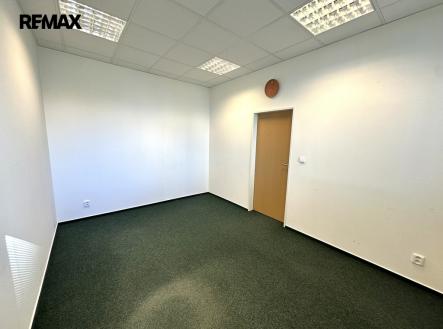 img-2470.jpeg | Pronájem - kanceláře, 15 m²