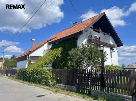+420 604 191 744 I denisa.myslivcova@re-max.cz | Prodej - dům/vila, 235 m²