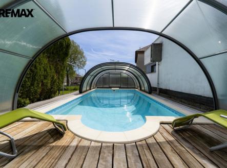 +420 604 191 744 I denisa.myslivcova@re-max.cz | Prodej - dům/vila, 235 m²