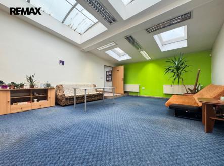 img-4334.png | Prodej - dům/vila, 331 m²