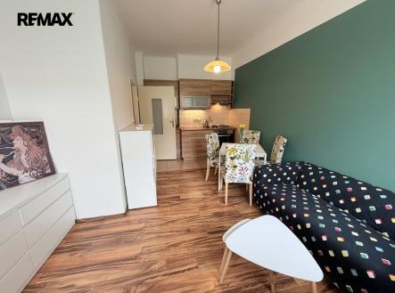 img-9774.jpeg | Pronájem bytu, 2+kk, 45 m²