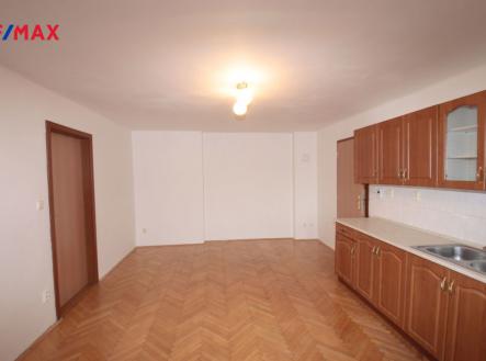 pokoj s kuchyní | Pronájem bytu, 2+kk, 45 m²