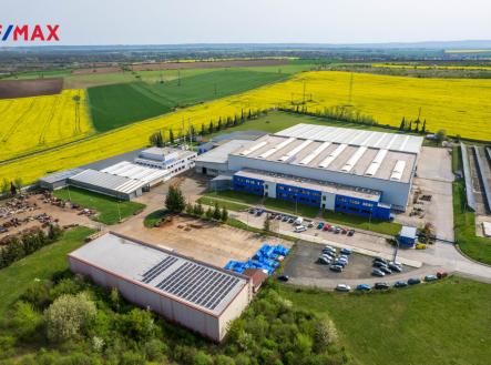 Pronájem - skladovací prostor, 10 046 m² obrázek