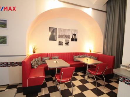 img_22a0ff3c09.jpg | Pronájem - restaurace, 73 m²