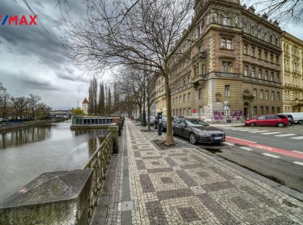 pohled na dům | Prodej bytu, 3+1, 115 m²