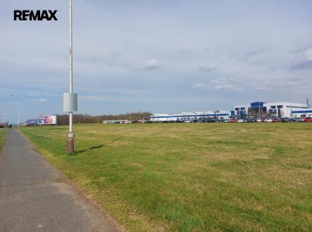 20250402-154959-1.jpg | Prodej - pozemek pro komerční výstavbu, 8 994 m²