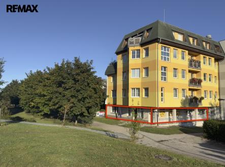 Prodej - obchodní prostor, 141 m² obrázek