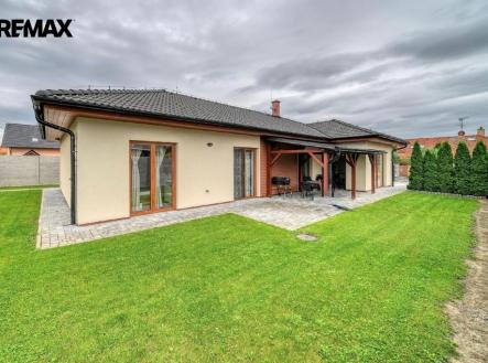 00.jpg | Prodej - dům/vila, 144 m²