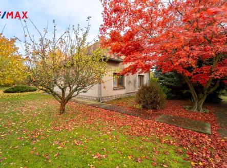 boční pohled na dům | Prodej - dům/vila, 190 m²