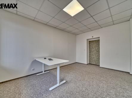 dsc-9063-69.jpg | Pronájem - kanceláře, 18 m²