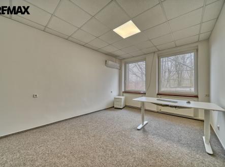 dsc-9044-67.jpg | Pronájem - kanceláře, 18 m²