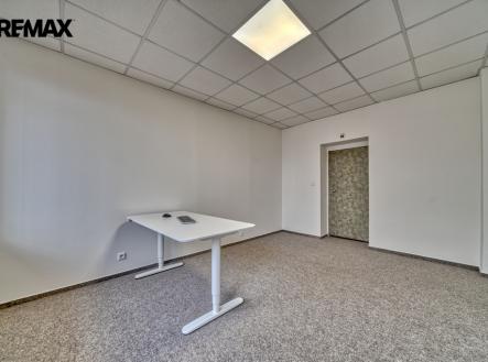 dsc-9063-69.jpg | Pronájem - kanceláře, 18 m²