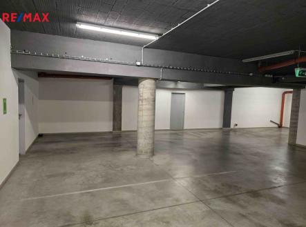 garaz-1.jpg | Pronájem - malý objekt/garáž