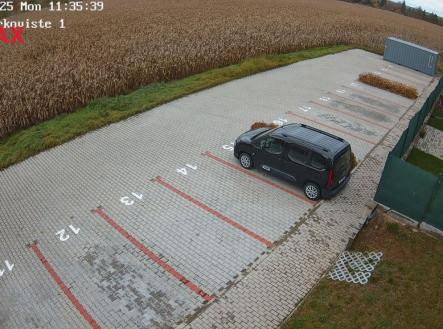 kamera-parkoviste.jpg | Pronájem - malý objekt/garáž