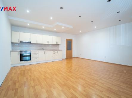 mistnost-1.jpg | Pronájem bytu, 1+kk, 43 m²