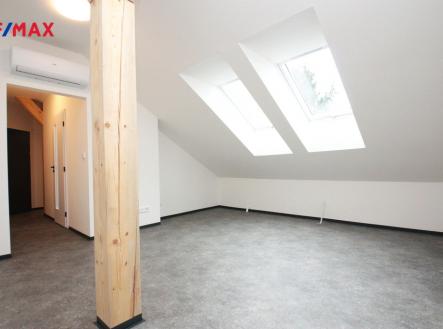 3.jpg | Pronájem bytu, 2+kk, 44 m²