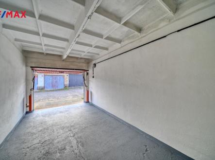 2.jpg | Prodej - malý objekt/garáž