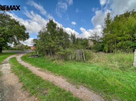 pohled na pozemek | Prodej - pozemek pro bydlení, 974 m²