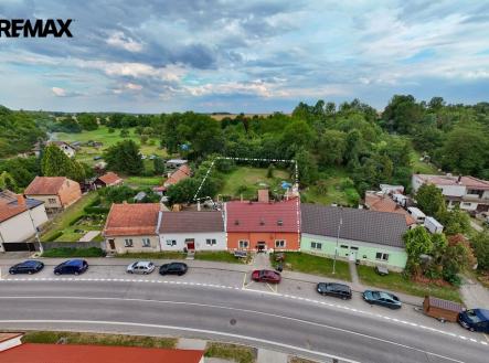 1.jpg | Prodej - dům/vila, 150 m²
