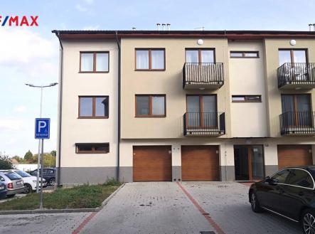 karlov-277-9.jpg | Pronájem bytu, 1+kk, 38 m²