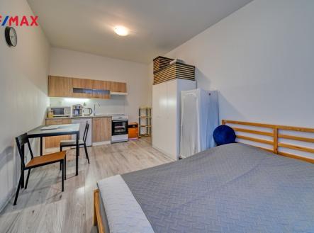 2-1.jpg | Pronájem bytu, 1+kk, 25 m²