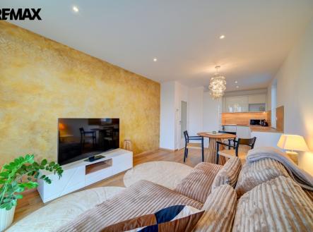 1.jpg | Pronájem bytu, 3+kk, 68 m²