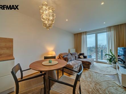 6.jpg | Pronájem bytu, 3+kk, 68 m²