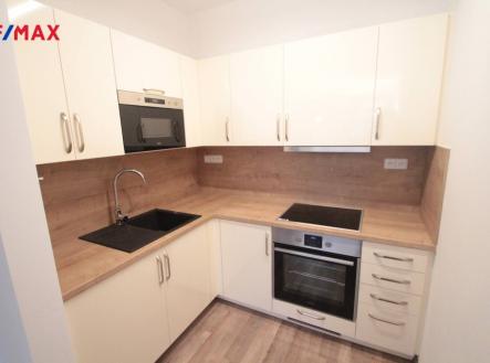 img_633d22628d.jpg | Pronájem bytu, 2+kk, 50 m²