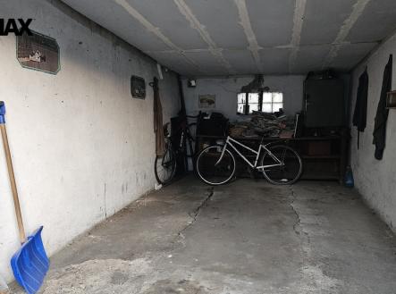 20260318-174855-0.jpg | Prodej - malý objekt/garáž