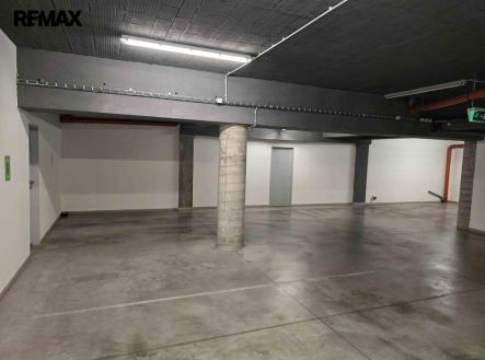 garaz-1.jpg | Pronájem - malý objekt/garáž