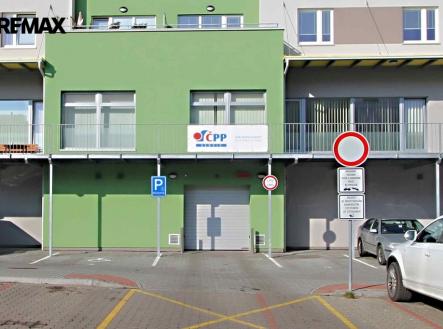 img-41492.jpg | Pronájem - malý objekt/garáž