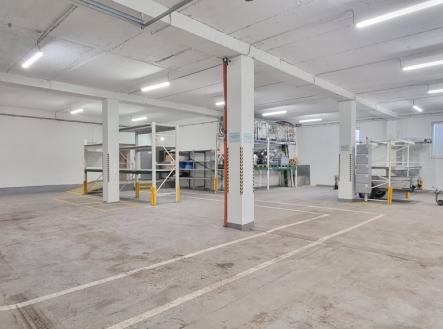Interiér haly | Pronájem - skladovací prostor, 363 m²