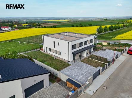 dji-20260505165258-0243-d.jpg | Pronájem - dům/vila, 213 m²