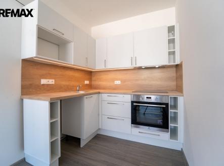 3.jpg | Pronájem bytu, 1+kk, 38 m²