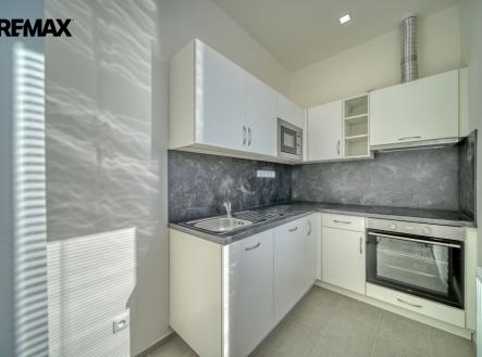 6-1.jpg | Pronájem bytu, 3+kk, 58 m²