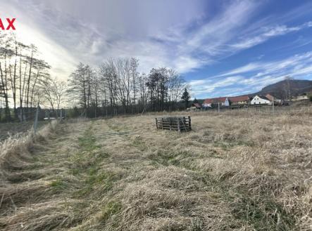 horni-chobolice-libesice-pozemek-3506-m2-03222025-195818.jpg | Prodej - pozemek, zahrada, 3 506 m²