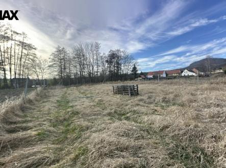 horni-chobolice-libesice-pozemek-3506-m2-03222025-195818.jpg | Prodej - pozemek, zahrada, 3 506 m²