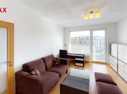 47919-sazovicka-living-room.jpg | Prodej bytu, 2+kk, 58 m²