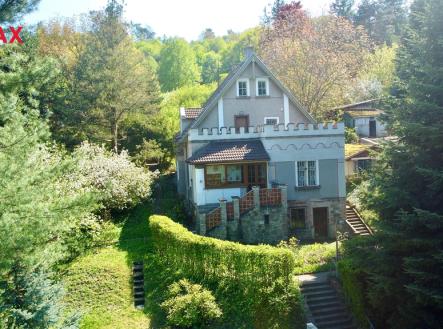 dji-fly-20250428-150206-624-1745845354260-photo-optimized-2.jpg | Prodej - dům/vila, 176 m²